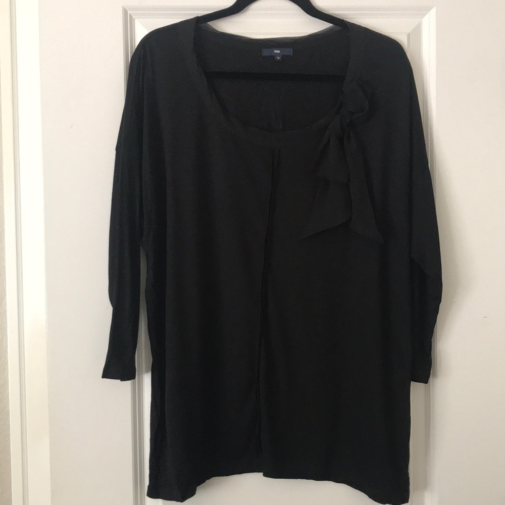 Gap 3/4 sleeve blouse with bow